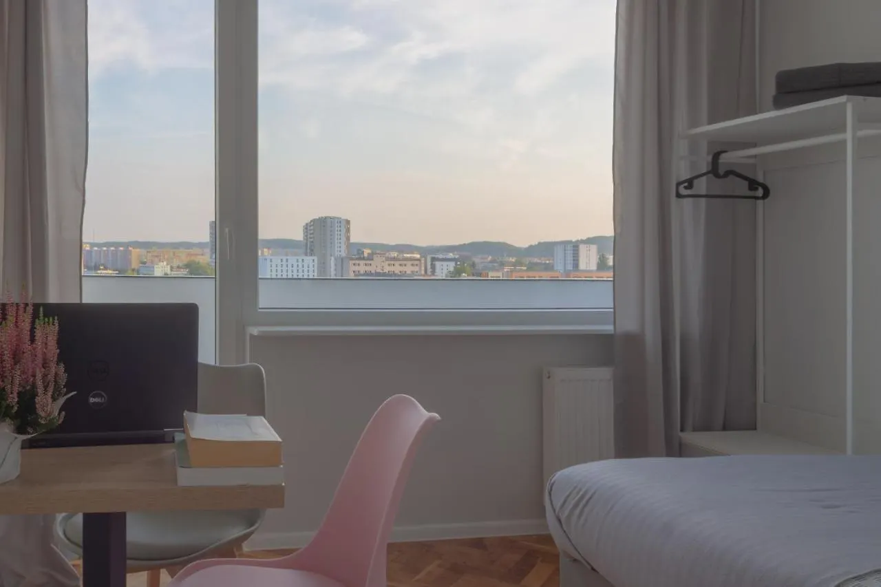 Initium Rooms - Pokoje Na Wynajem - Obroncow Wybrzeza 4D Gdańsk 0*,